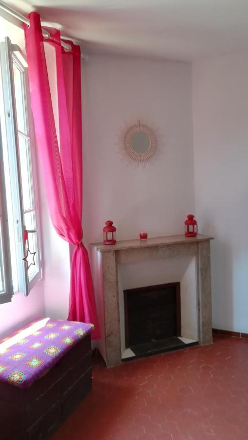 Lolifan En Provence Bed & Breakfast Бриньол Екстериор снимка