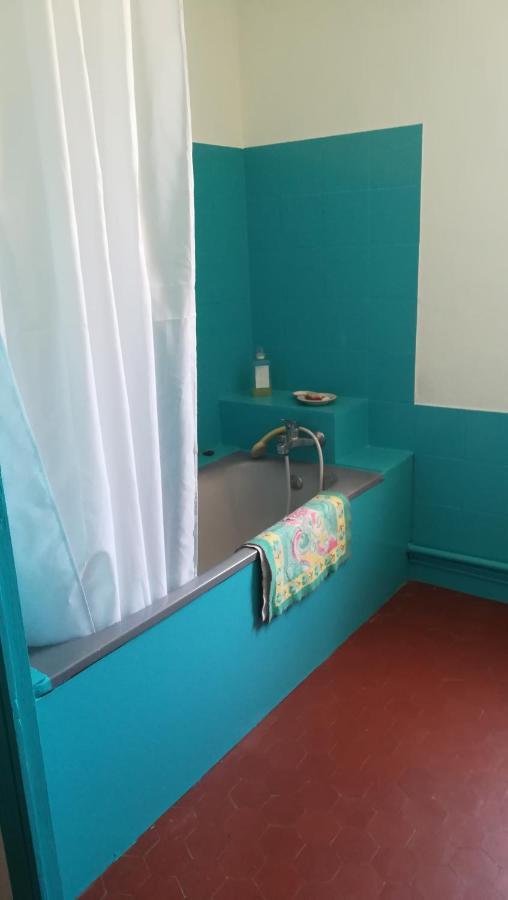 Lolifan En Provence Bed & Breakfast Бриньол Екстериор снимка